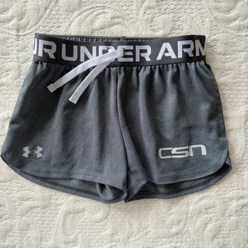 Under Armour kids Gray Athletic Shorts